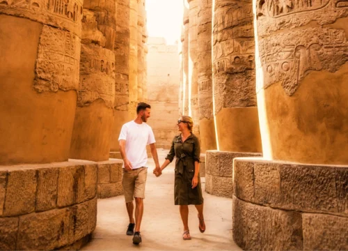 Luxor erleben in kleiner Gruppe: Tagesausflug mit dem Bus ab Hurghada